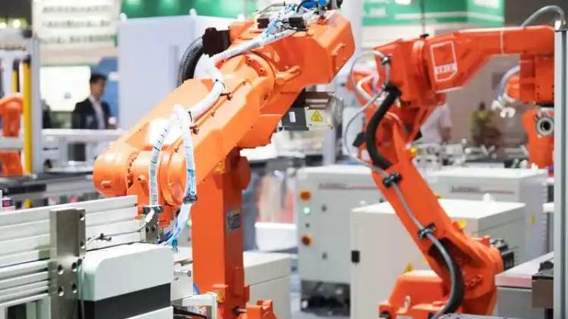 电竞键盘轴体区别全解析：线性轴、段落轴与静音轴怎么选